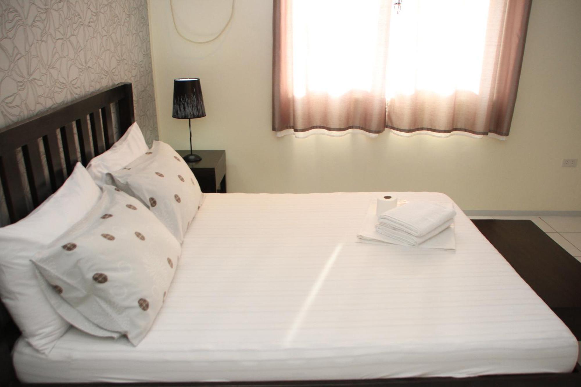 Victoria'S Bed & Breakfast Puerto Galera Rum bild
